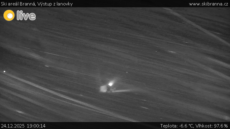 Ski areál Branná - Výstup z lanovky - 24.12.2025 v 19:00