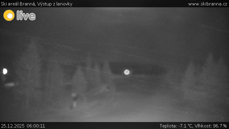 Ski areál Branná - Výstup z lanovky - 25.12.2025 v 06:00