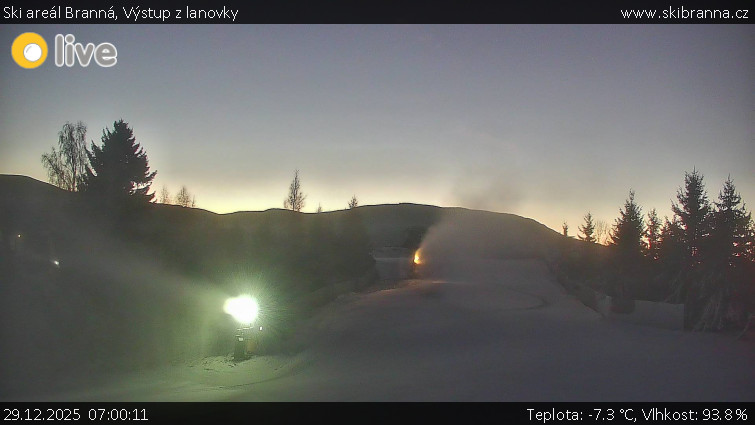 Ski areál Branná - Výstup z lanovky - 29.12.2025 v 07:00