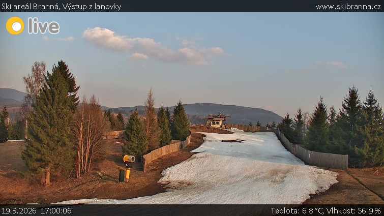 Ski areál Branná - Výstup z lanovky - 19.3.2026 v 17:00