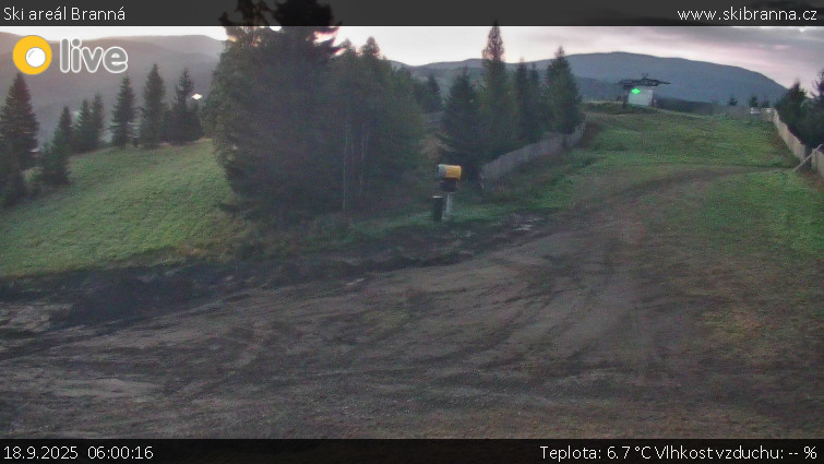 Ski areál Branná - Ski Branná - horní kamera - 18.9.2025 v 06:00