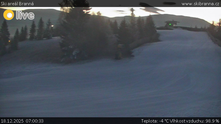 Ski areál Branná - Ski Branná - horní kamera - 18.12.2025 v 07:00