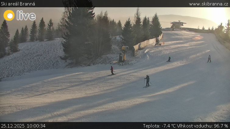 Ski areál Branná - Ski Branná - horní kamera - 25.12.2025 v 10:00