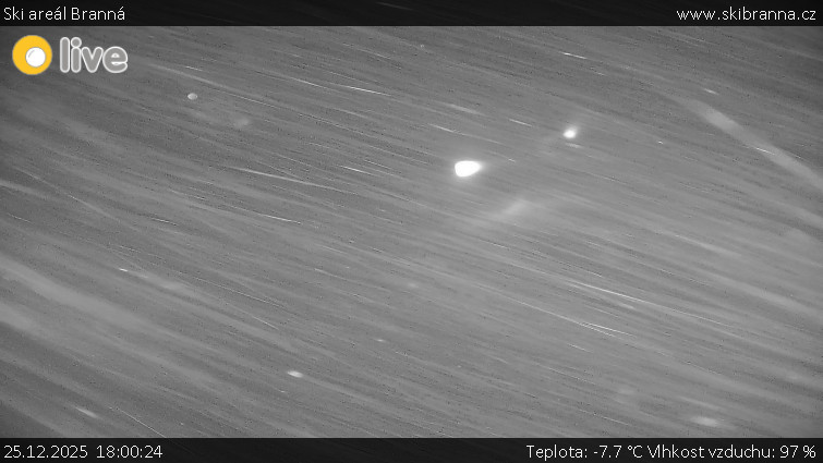 Ski areál Branná - Ski Branná - horní kamera - 25.12.2025 v 18:00