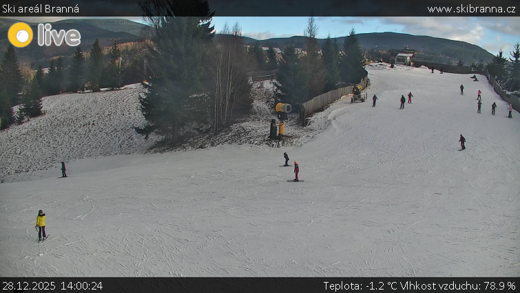 Ski areál Branná - Ski Branná - horní kamera - 28.12.2025 v 14:00