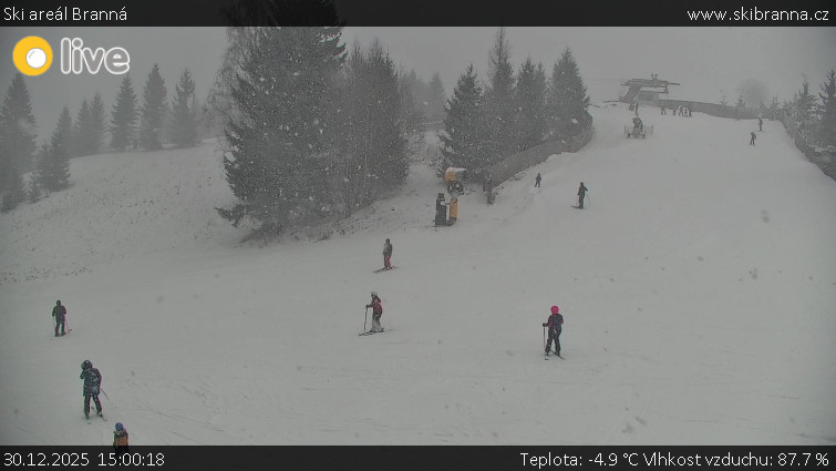 Ski areál Branná - Ski Branná - horní kamera - 30.12.2025 v 15:00