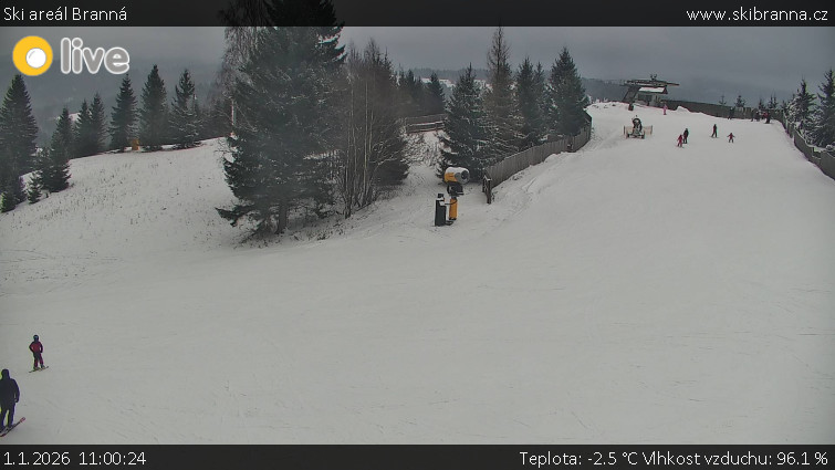 Ski areál Branná - Ski Branná - horní kamera - 1.1.2026 v 11:00