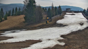 Ski areál Branná - Ski Branná - horní kamera - 25.3.2026 v 10:00 Ski areál Branná - Ski Branná - horní kamera - 25.3.2026 v 10:00