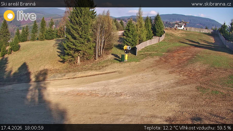 Ski areál Branná - Ski Branná - horní kamera - 17.4.2026 v 18:00