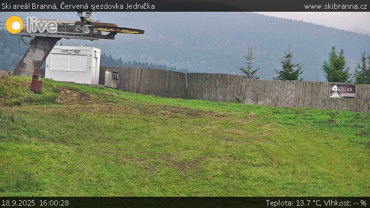 Ski areál Branná - Červená sjezdovka Jednička - 18.9.2025 v 16:00