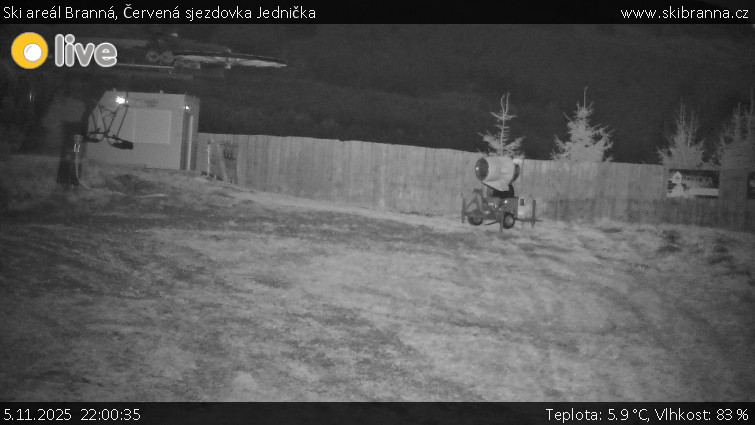 Ski areál Branná - Červená sjezdovka Jednička - 5.11.2025 v 22:00