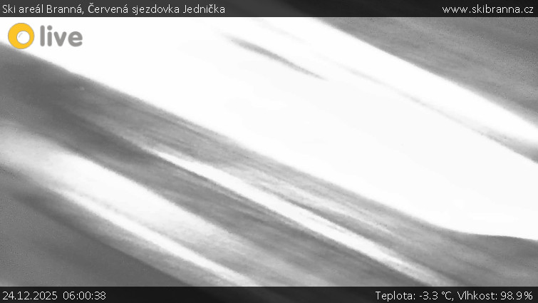 Ski areál Branná - Červená sjezdovka Jednička - 24.12.2025 v 06:00