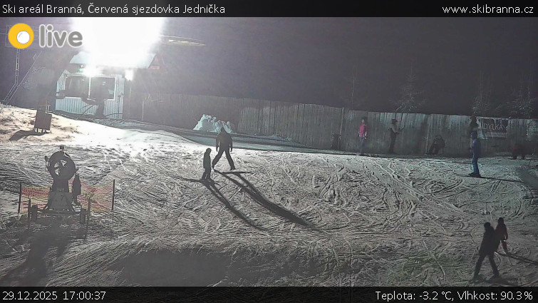 Ski areál Branná - Červená sjezdovka Jednička - 29.12.2025 v 17:00