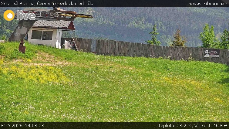 Ski areál Branná - Červená sjezdovka Jednička - 31.5.2026 v 14:03