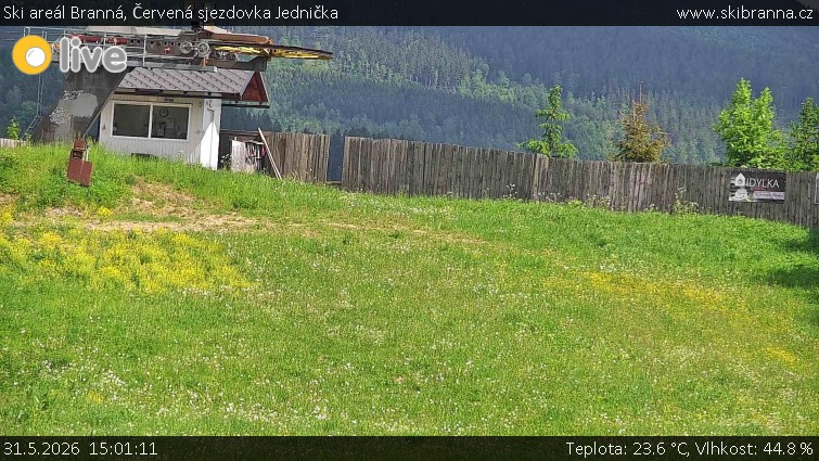 Ski areál Branná - Červená sjezdovka Jednička - 31.5.2026 v 15:01