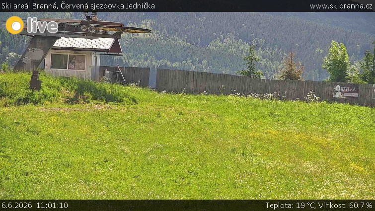 Ski areál Branná - Červená sjezdovka Jednička - 6.6.2026 v 11:01