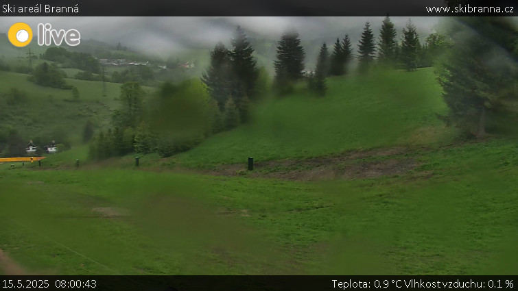 Ski areál Branná - Ski Branná - horní kamera - 15.5.2025 v 08:00 Ski areál Branná - Ski Branná - horní kamera - 15.5.2025 v 08:00