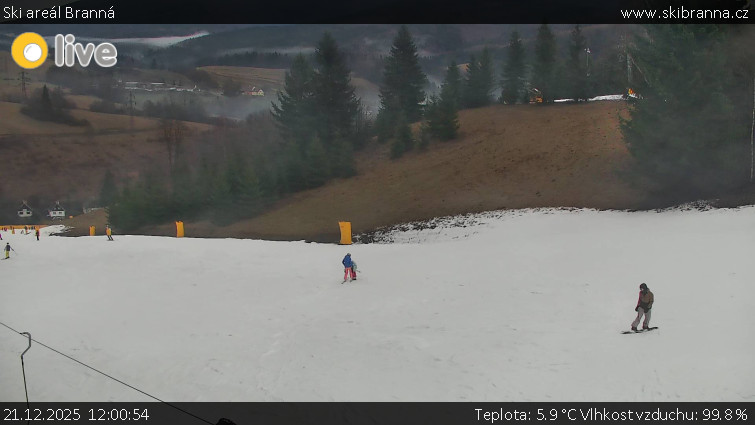 Ski areál Branná - Ski Branná - horní kamera - 21.12.2025 v 12:00