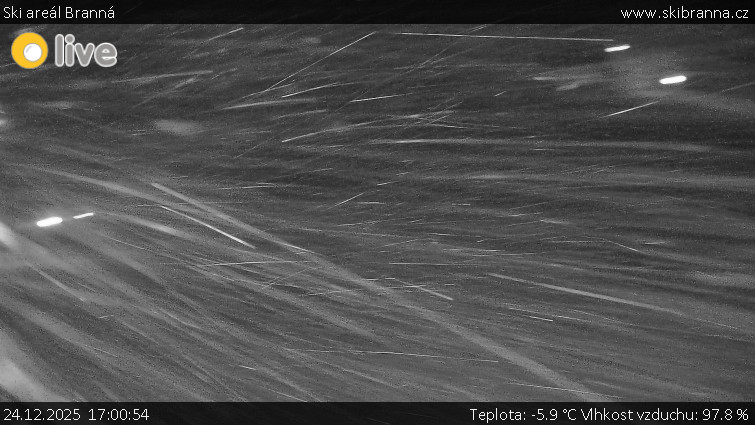 Ski areál Branná - Ski Branná - horní kamera - 24.12.2025 v 17:00