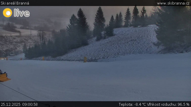Ski areál Branná - Ski Branná - horní kamera - 25.12.2025 v 09:00