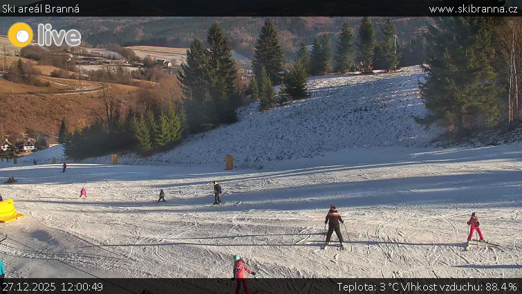 Ski areál Branná - Ski Branná - horní kamera - 27.12.2025 v 12:00