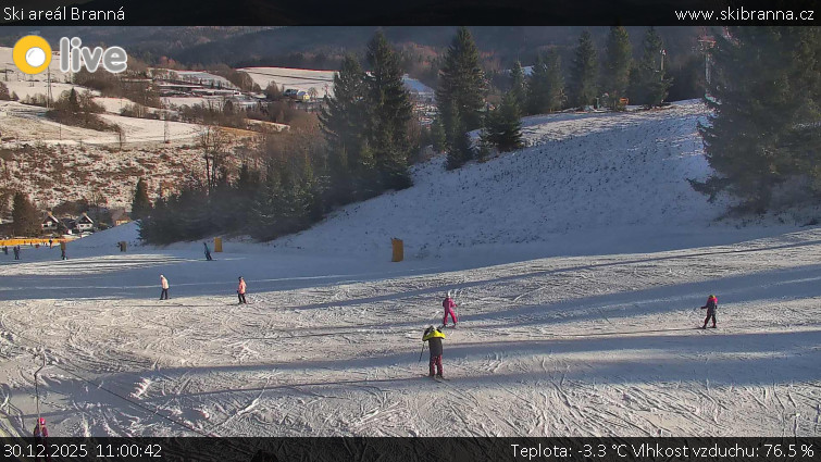 Ski areál Branná - Ski Branná - horní kamera - 30.12.2025 v 11:00