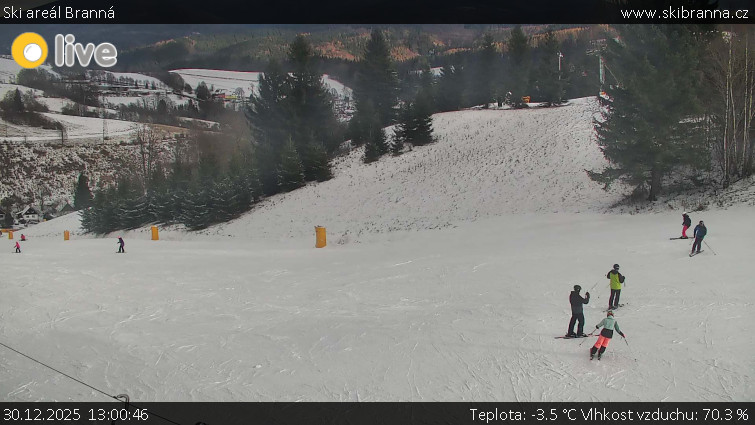 Ski areál Branná - Ski Branná - horní kamera - 30.12.2025 v 13:00