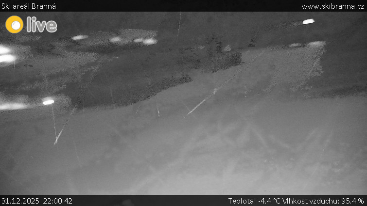 Ski areál Branná - Ski Branná - horní kamera - 31.12.2025 v 22:00