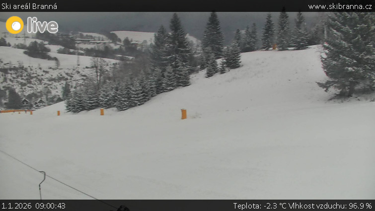 Ski areál Branná - Ski Branná - horní kamera - 1.1.2026 v 09:00