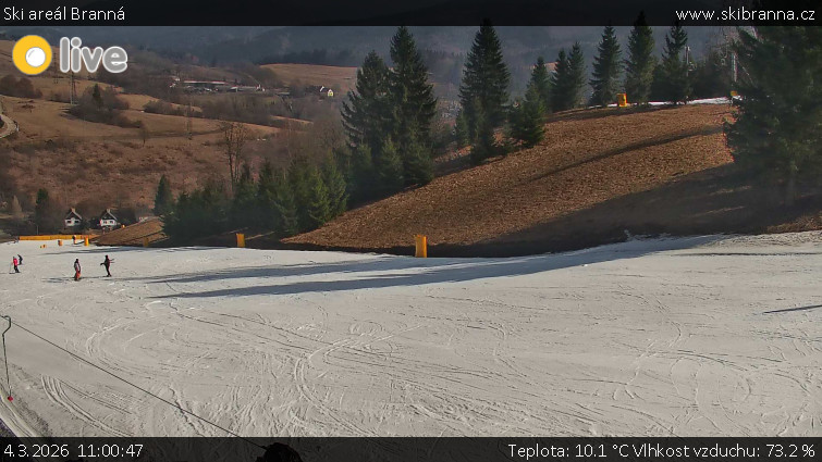 Ski areál Branná - Ski Branná - horní kamera - 4.3.2026 v 11:00