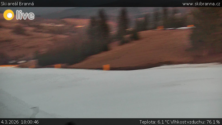 Ski areál Branná - Ski Branná - horní kamera - 4.3.2026 v 18:00