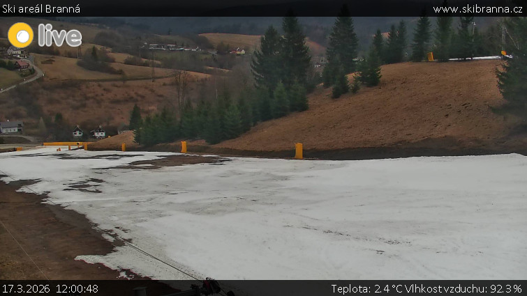 Ski areál Branná - Ski Branná - horní kamera - 17.3.2026 v 12:00