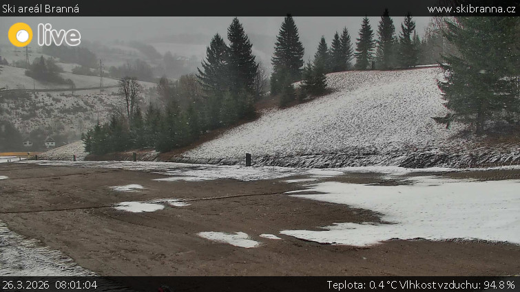 Ski areál Branná - Ski Branná - horní kamera - 26.3.2026 v 08:01