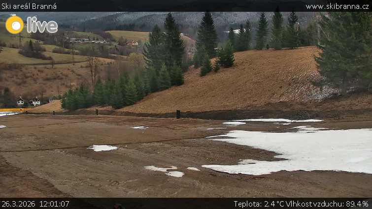 Ski areál Branná - Ski Branná - horní kamera - 26.3.2026 v 12:01