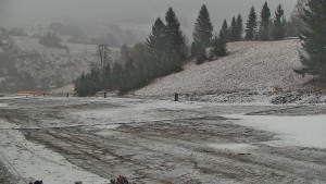 Ski areál Branná - Ski Branná - horní kamera - 31.3.2026 v 08:01 Ski areál Branná - Ski Branná - horní kamera - 31.3.2026 v 08:01