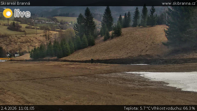 Ski areál Branná - Ski Branná - horní kamera - 2.4.2026 v 11:01