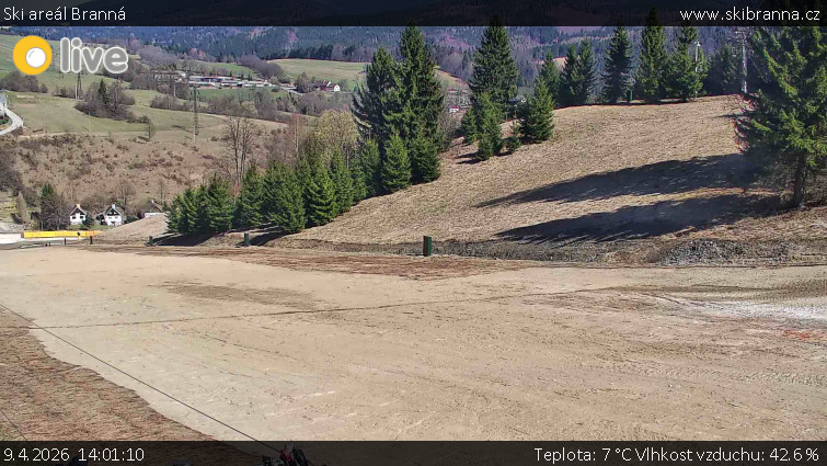 Ski areál Branná - Ski Branná - horní kamera - 9.4.2026 v 14:01