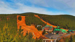 Panorama Jižní svahy, Hotel, Nástup
