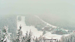 Panorama Jižní svahy, Hotel, Nástup