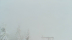 Panorama Jižní svahy, Hotel, Nástup