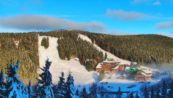 Panorama Jižní svahy, Hotel, Nástup