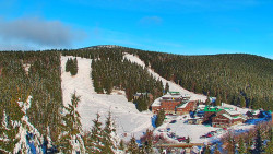 Panorama Jižní svahy, Hotel, Nástup