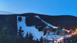 Panorama Jižní svahy, Hotel, Nástup