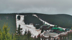 Panorama Jižní svahy, Hotel, Nástup