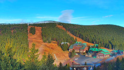 Panorama Jižní svahy, Hotel, Nástup 