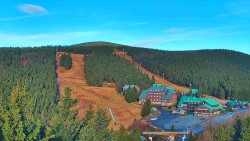 Panorama Jižní svahy, Hotel, Nástup 