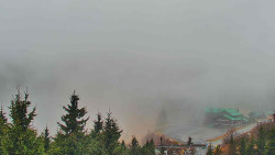 Panorama Jižní svahy, Hotel, Nástup