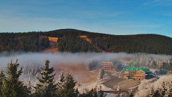 Panorama Jižní svahy, Hotel, Nástup
