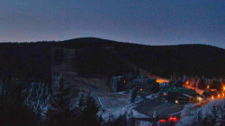 Panorama Jižní svahy, Hotel, Nástup 