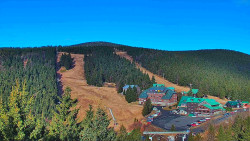 Panorama Jižní svahy, Hotel, Nástup